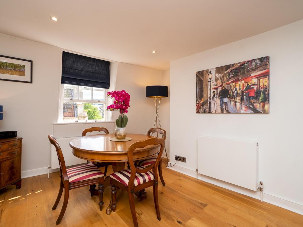 Ferienwohnung Pass The Keys 2 Bed Flat In The Heart Of Bath Exterior foto